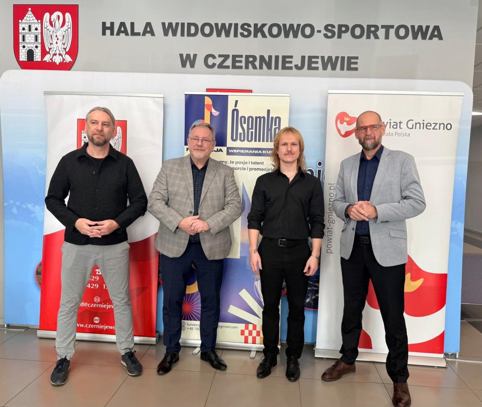 Konferencja prasowa...